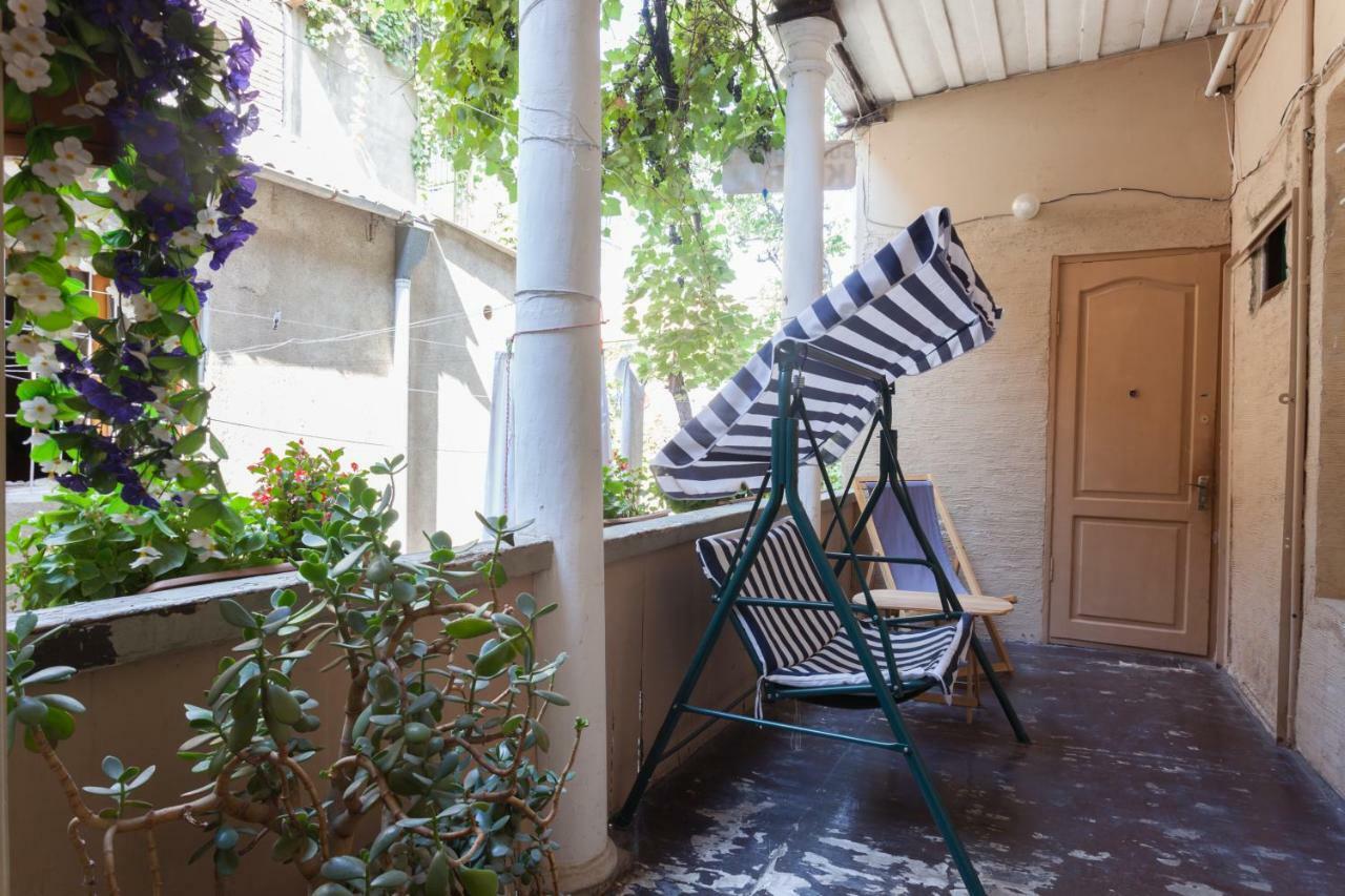 Guest House Ketrin Tbilisi Exterior foto